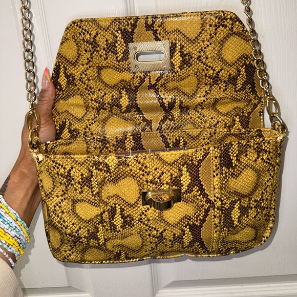 Like New - Steven by Steve Madden Snake Print Crossbody Bag - Picture 3 of 6
